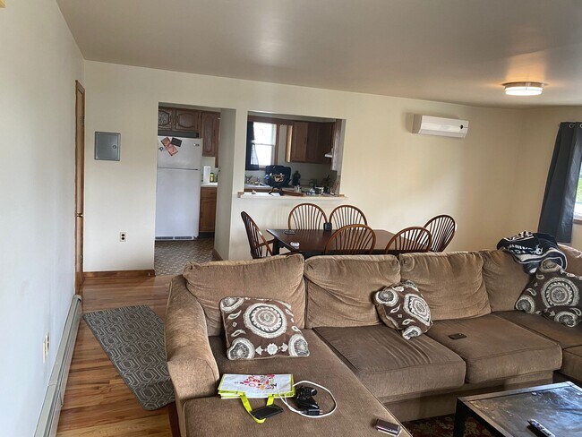 Photo - 710 W Camplain Rd Unit 4