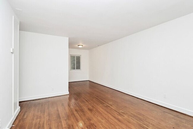 Photo - Charming 2BD/1BA Unit on Pecan Ave!