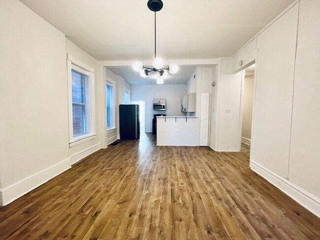 3007 McNair Ave Unit 3007 McNair