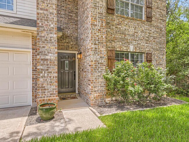 Photo - 5904 Kabaye Cove