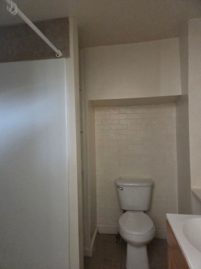 Photo - 654 Chestnut St Unit 654 CHESTNUT STREET 1FL.