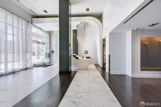 Photo - Luxury Condo at The Palms located in South of Market San Francisco