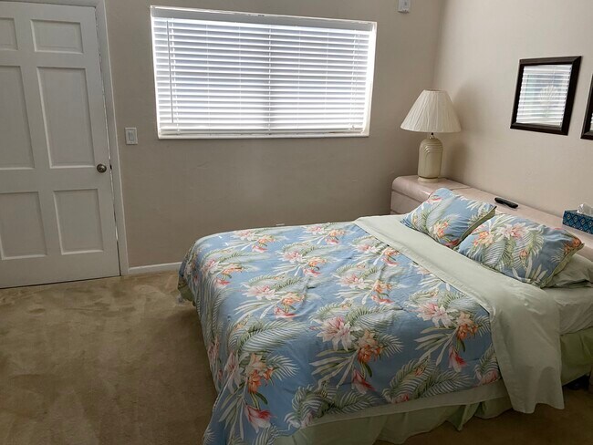 Photo - 467 Golden Isles Dr Unit 302