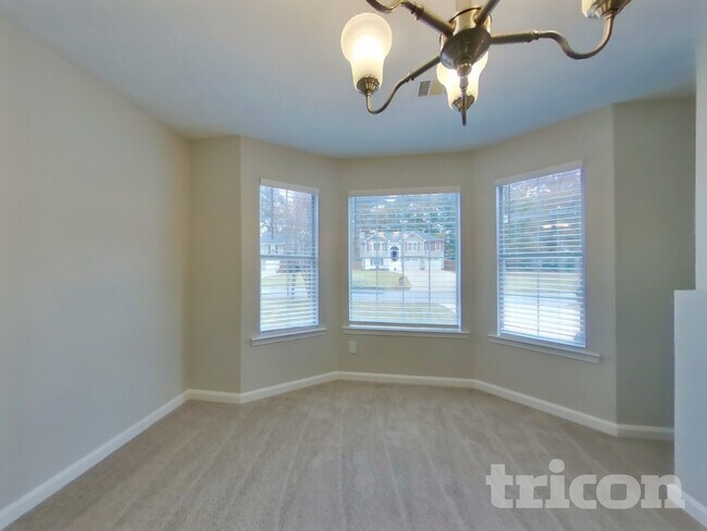 Photo - 2827 Appaloosa Run