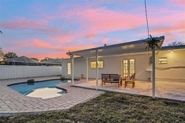 Photo - 1320 Dixie Ln S