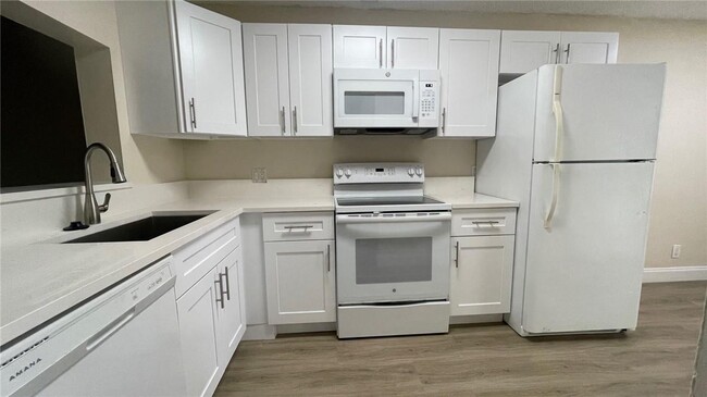 Photo - 1439 NW 94th Way
