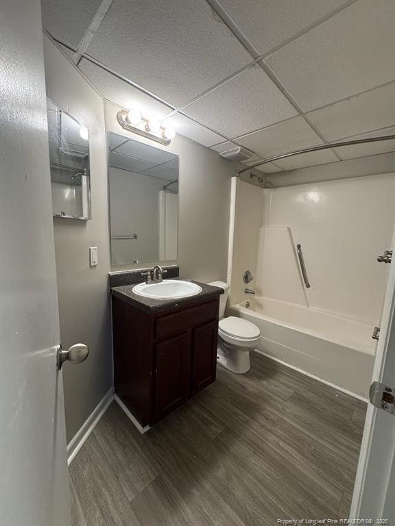 Photo - 801 Applewood Ln