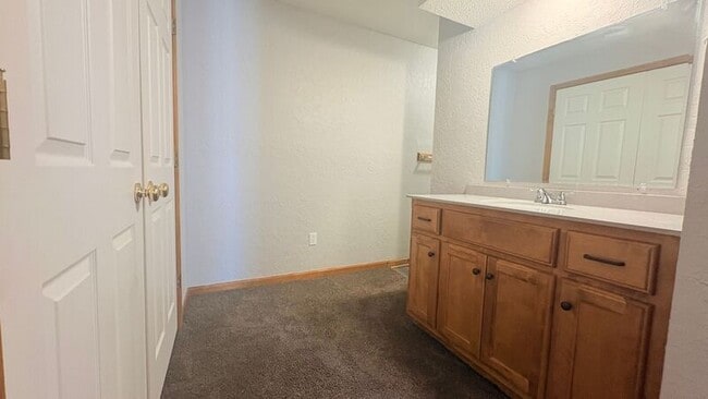 Photo - 1405 Neil Ln