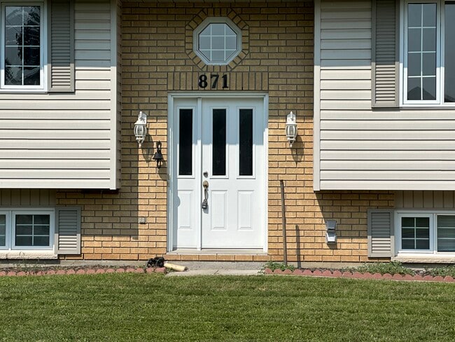 Photo - 871 Chapel Rd