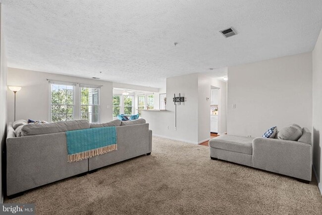 Photo - 699 Winding Stream Way Unit 203