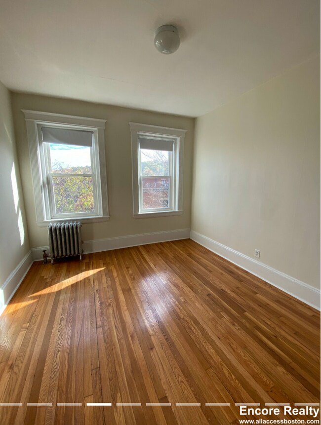 Photo - 1330 Commonwealth Ave