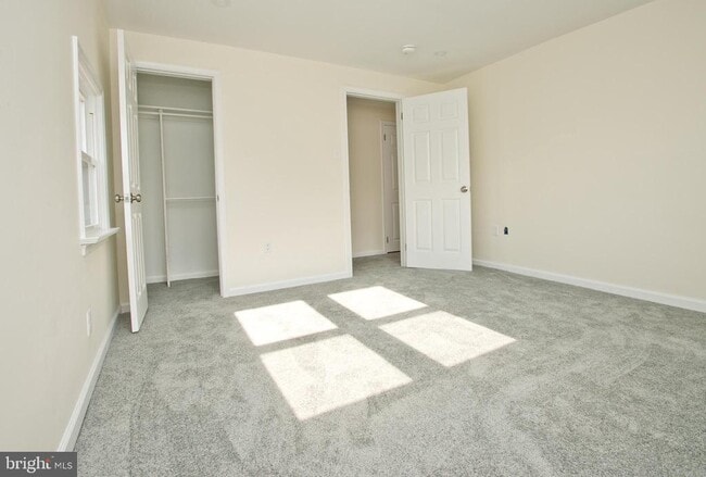 Photo - 2530 Chestnut Ave