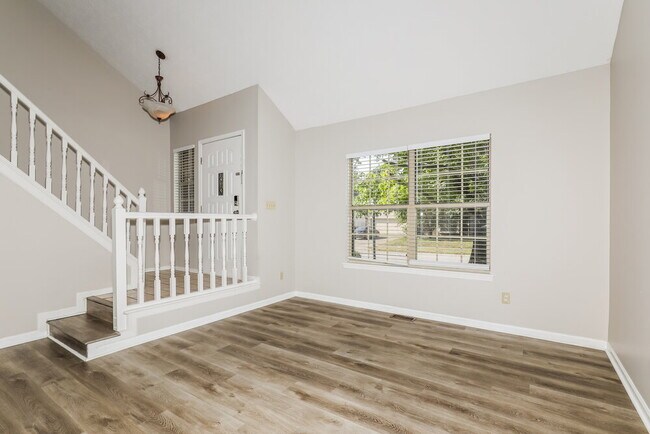 Photo - 2917 Sunnyfield Ct