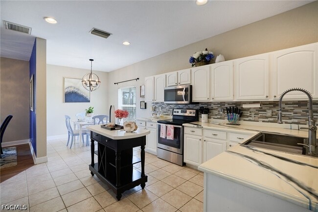 Photo - 2059 Willow Branch Dr