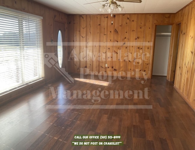 Photo - 554 Hwy 285 N