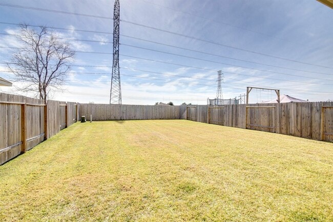 Photo - 5815 Post Oak Manor Dr