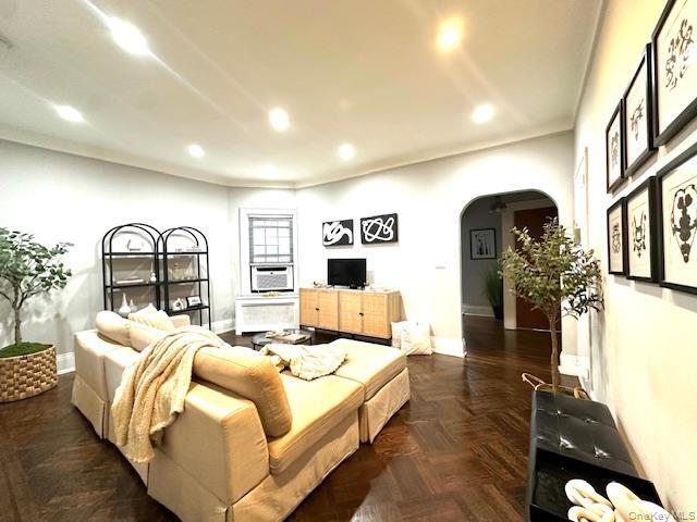 Photo - 22-13 38th St Apartamento