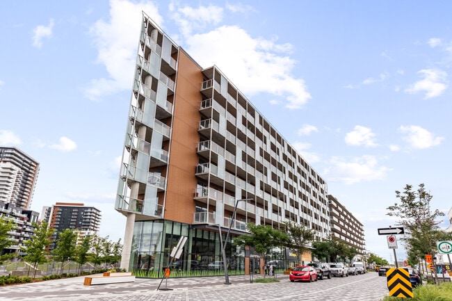 Building Photo - Lumeo Appartements