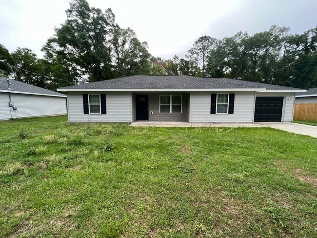 Building Photo - Charming, beautiful 3 Bedroom, 2 Bathroom ... Rental
