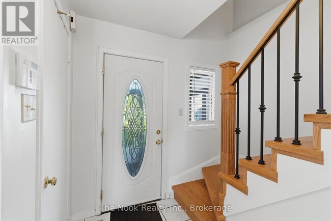 Photo - 606 Cobblehill Dr