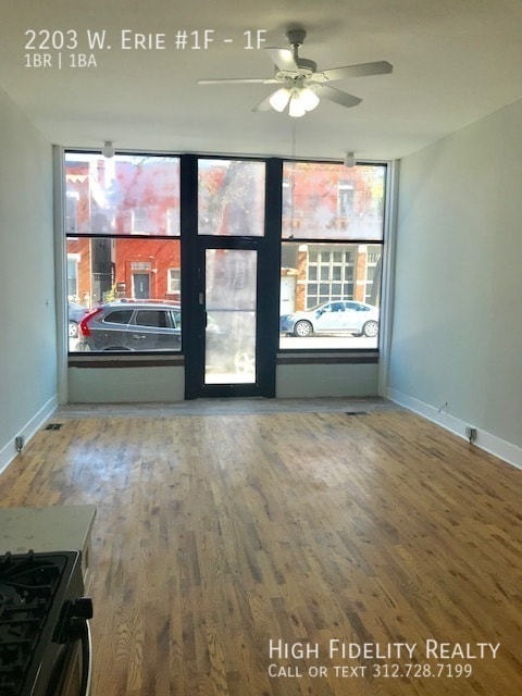 Photo - 2203 W Erie St Unit 1F