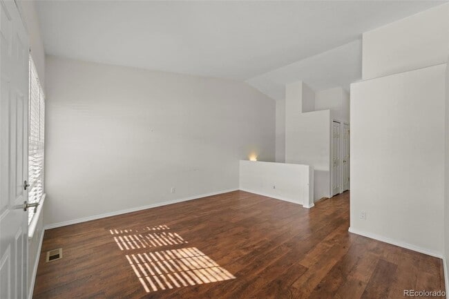 Photo - 6082 Colony Cir