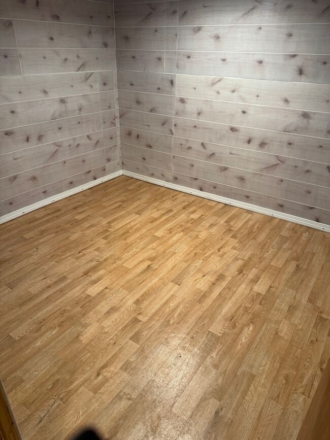 Building Photo - 125-127 Laconia Unit 127