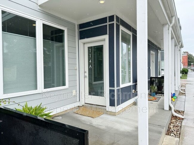 Building Photo - 114 W 12th St E Unit A Rental