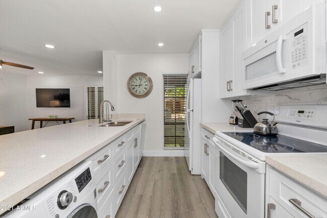 Photo - 5221 N 24th St Unit 106