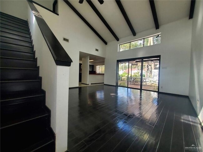 Photo - 120 Sunflower Ave