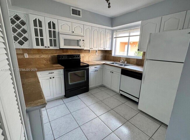 Photo - 14909 SW 80th St Unit 205
