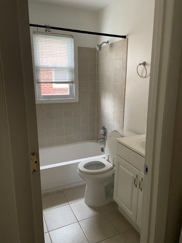 Photo - 2710 Fort Baker Dr SE Unidad #1