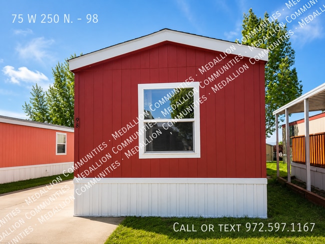 Photo - 75 W 250 N