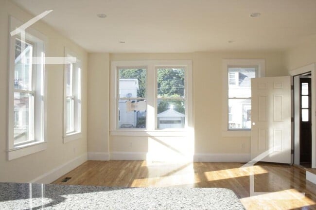 No Brokers Fee, Pets friendly, Parking Inc... - No Brokers Fee, Pets friendly, Parking Inc... Casa Adosada