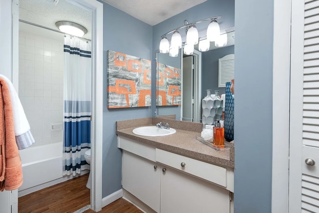 Photo - Ascott Place Apartments