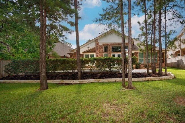 Photo - 46 Caprice Bend Pl
