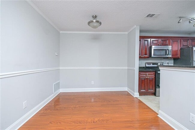 Photo - 3102 Santa Fe Pkwy