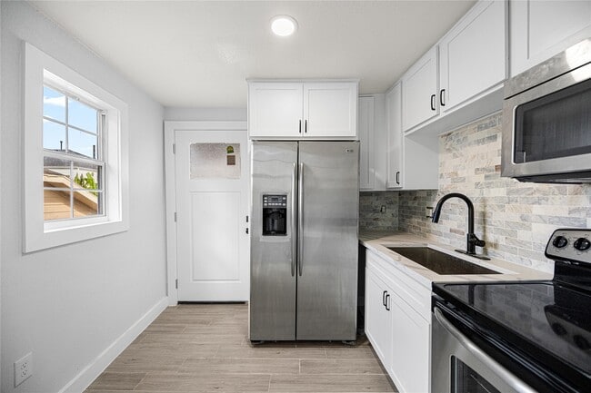 Photo - 3229 Holman St Unit 4