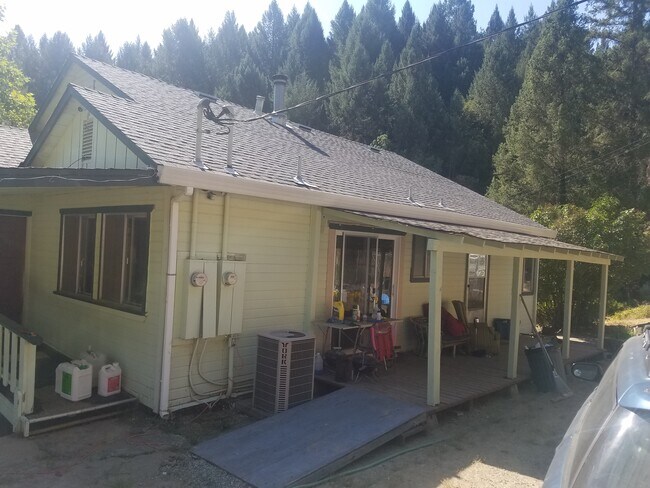 Photo - 22305 Canyon Way