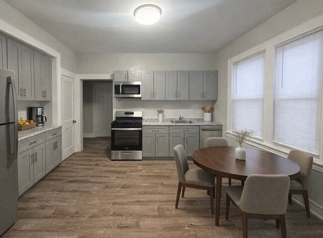 Building Photo - 100-102 Grand Ave Unit 1R