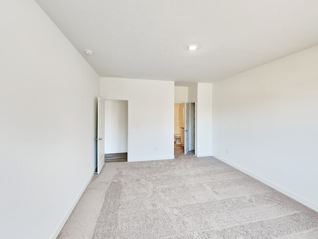 Photo - 11710 Cotterill Wy
