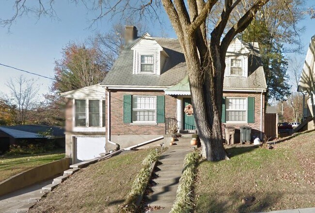 1304 Dunklin St