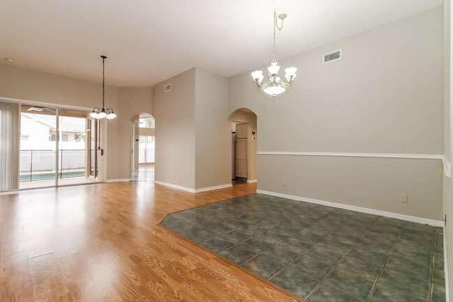 Photo - 1839 Wood Trail St