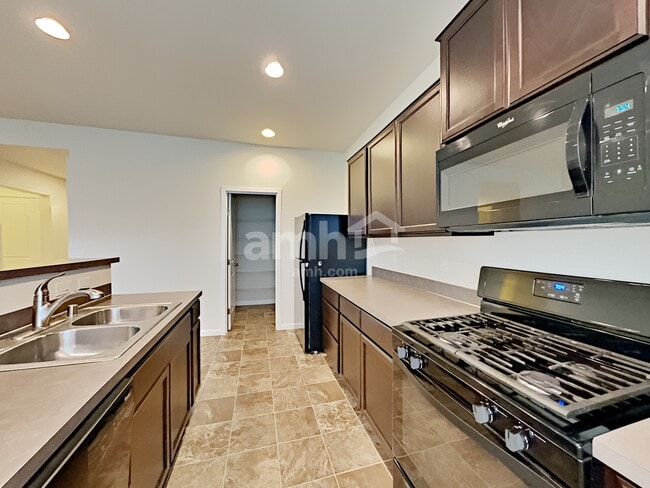 Photo - 370 Lolo Trail Ave