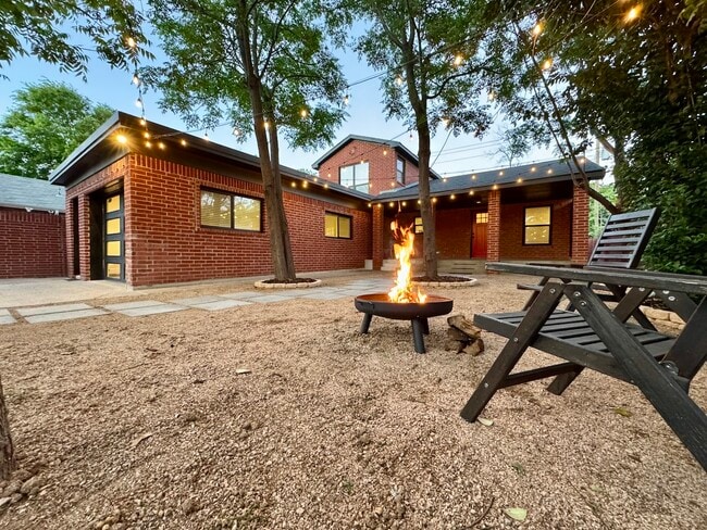 Photo - 3209 Lubbock Ave