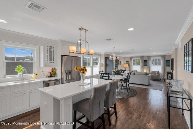 Photo - 308 Morris Ave Unit A