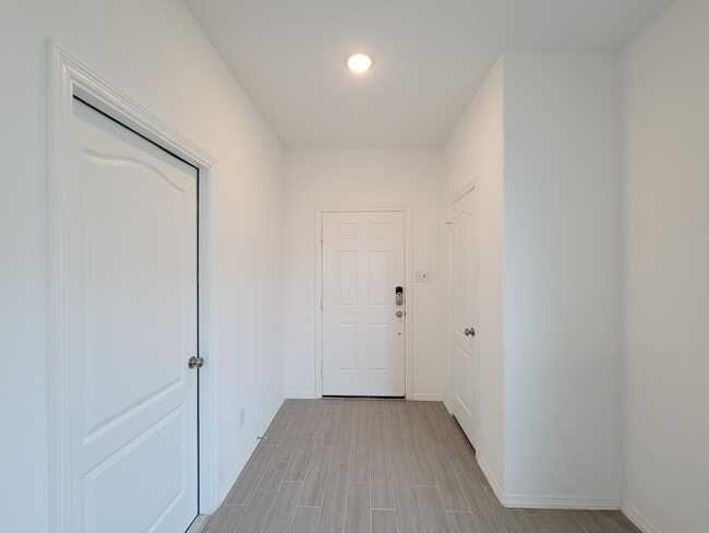Photo - 25392 Northpark Lake Dr