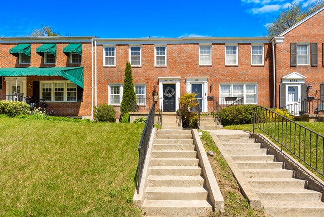 Photo - 1518 Dellsway Rd Townhome