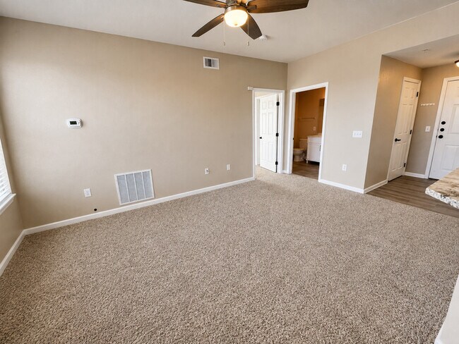 7440 S Blackhawk St Unit 11108