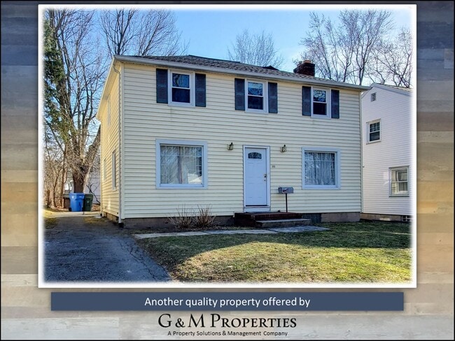 Photo - 4-Bedroom Single-Family - Walk to Strong/UofR!